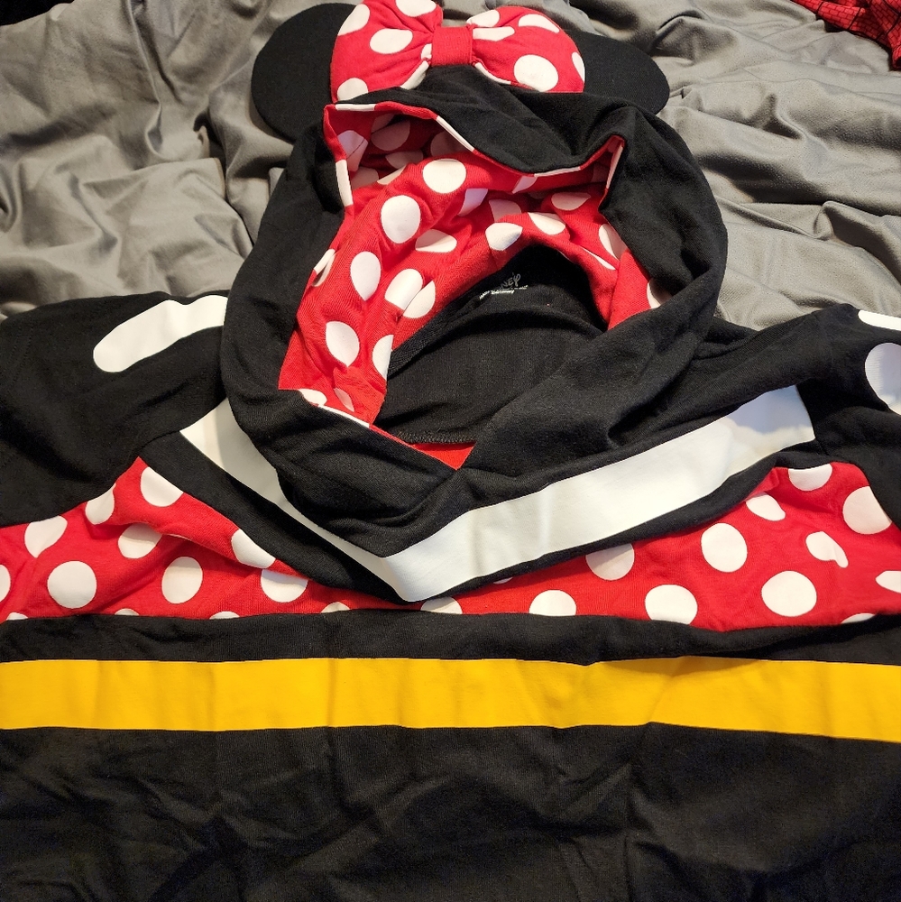 Women's Disney Minnie Hoodie w/Ears XL